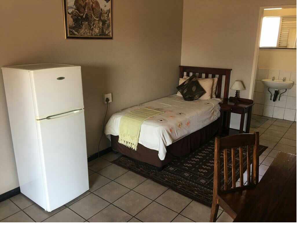 Furnished single room